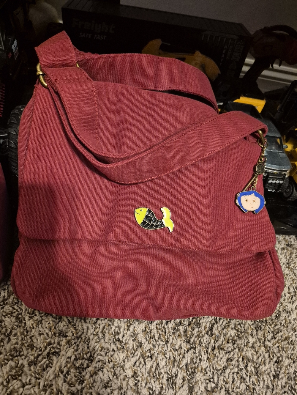 Coraline replica messenger bag